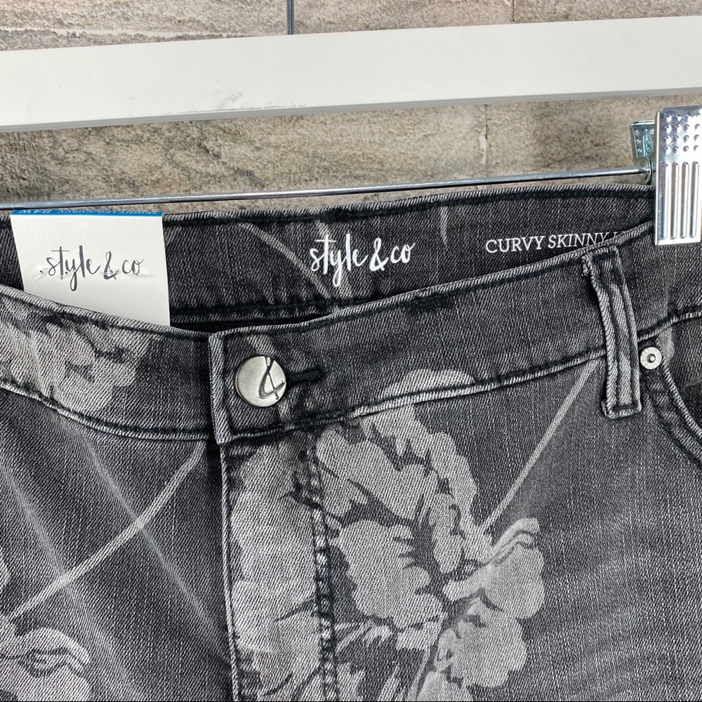 Style & Co Calla Lily Denim Mid-Rise Skinny Jeans - Picture 4 of 10